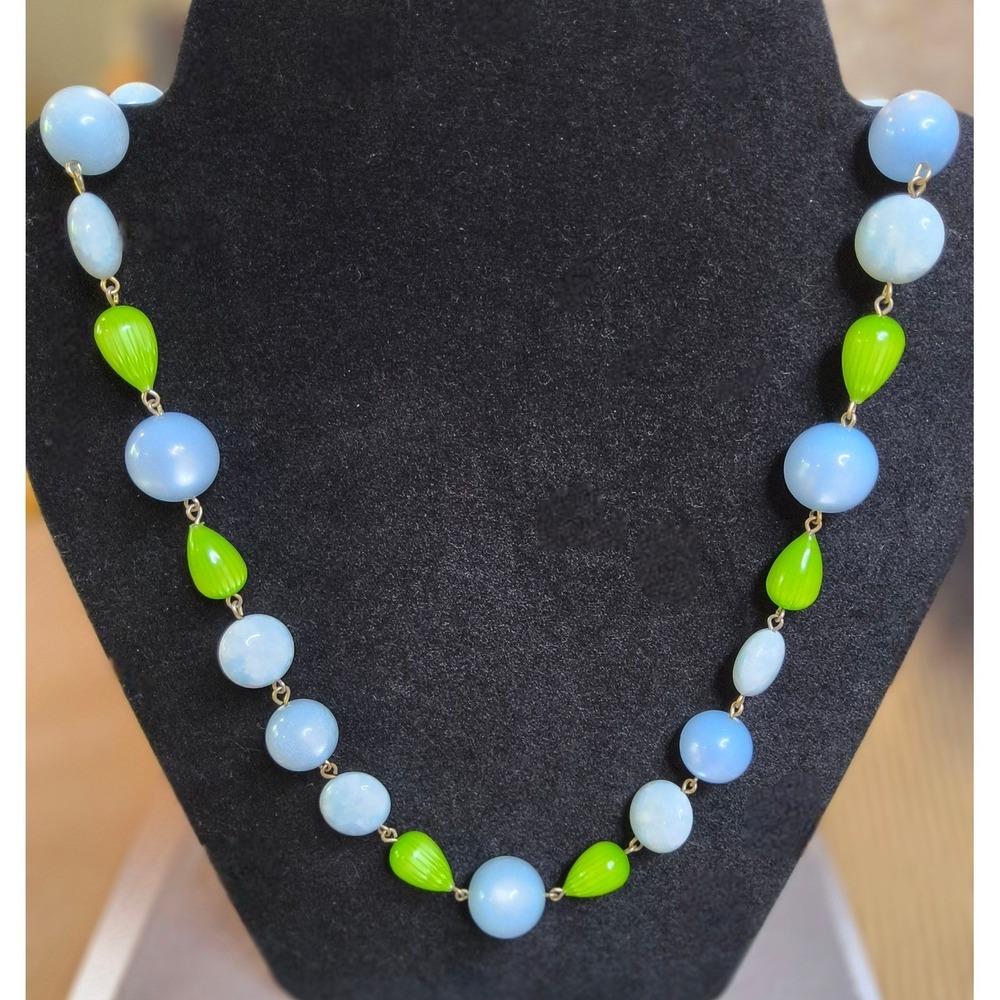 Vintage 1960s Lucite Blue & Lime Green Bead Necklace Mod Mid Century